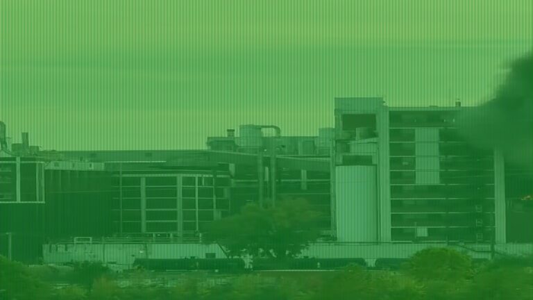 Emergency Crews Rush to Iowa Quaker Oats Factory After Explosion