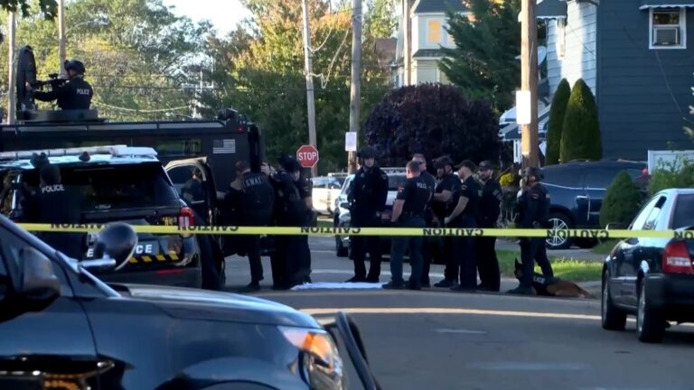 Erie, Pennsylvania, Shooting Leaves 9 Dead, Including Suspect, Police Say