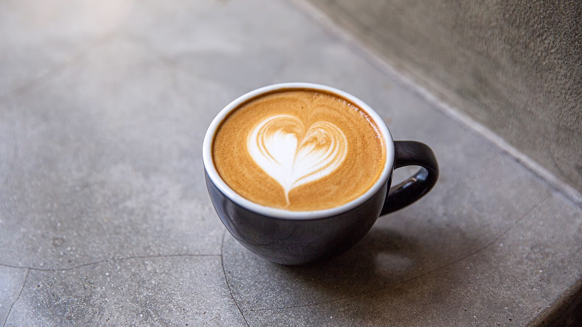 Exactly when you should stop drinking coffee to ward off insomnia