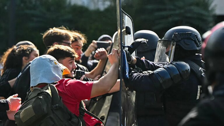 France’s Violent Student Protests Are a ‘Cautionary Tale’ for America