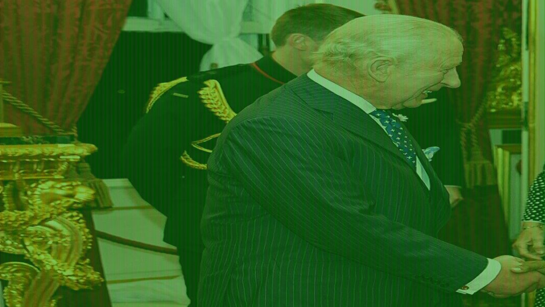 Fury as Commonwealth chief tells King to apologise for slavery