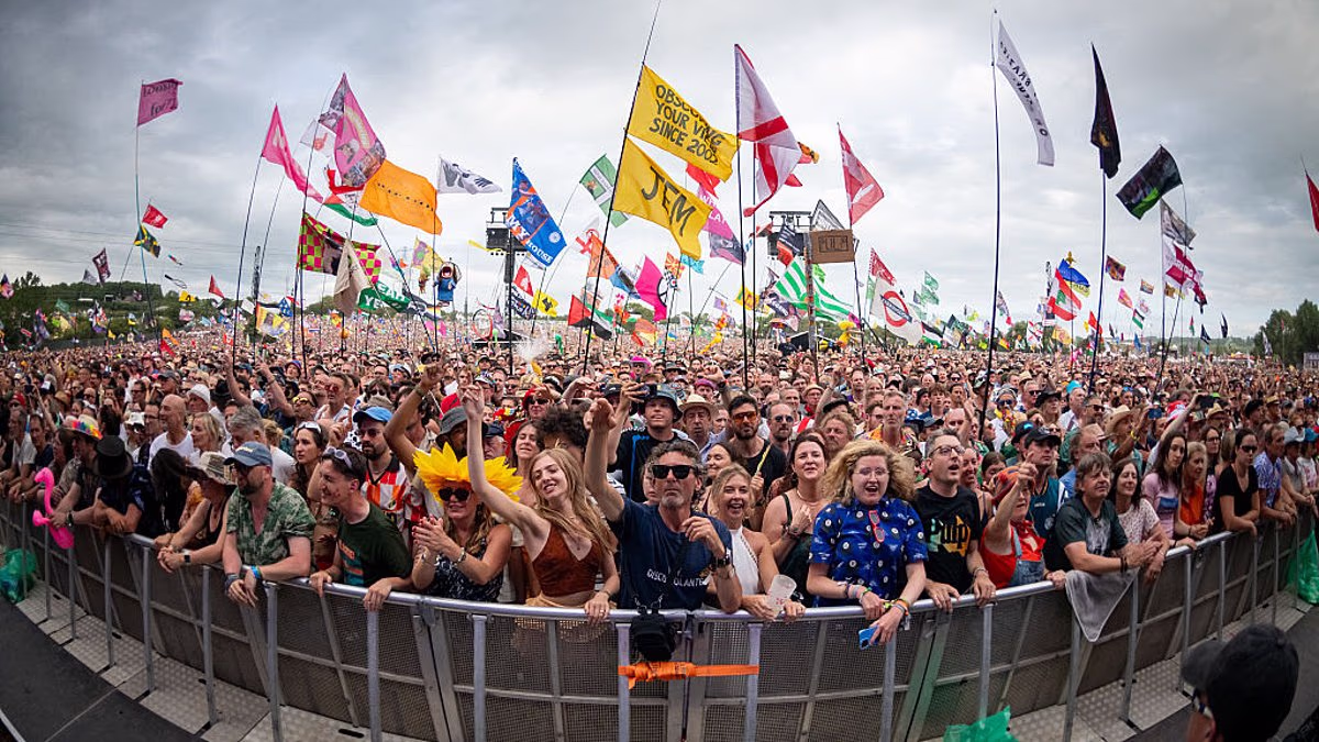 Glastonbury tickets sell out in just 42 minutes