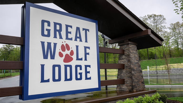 Great Wolf Lodge Horror: Mom Accused of Killing Husband, Toddler