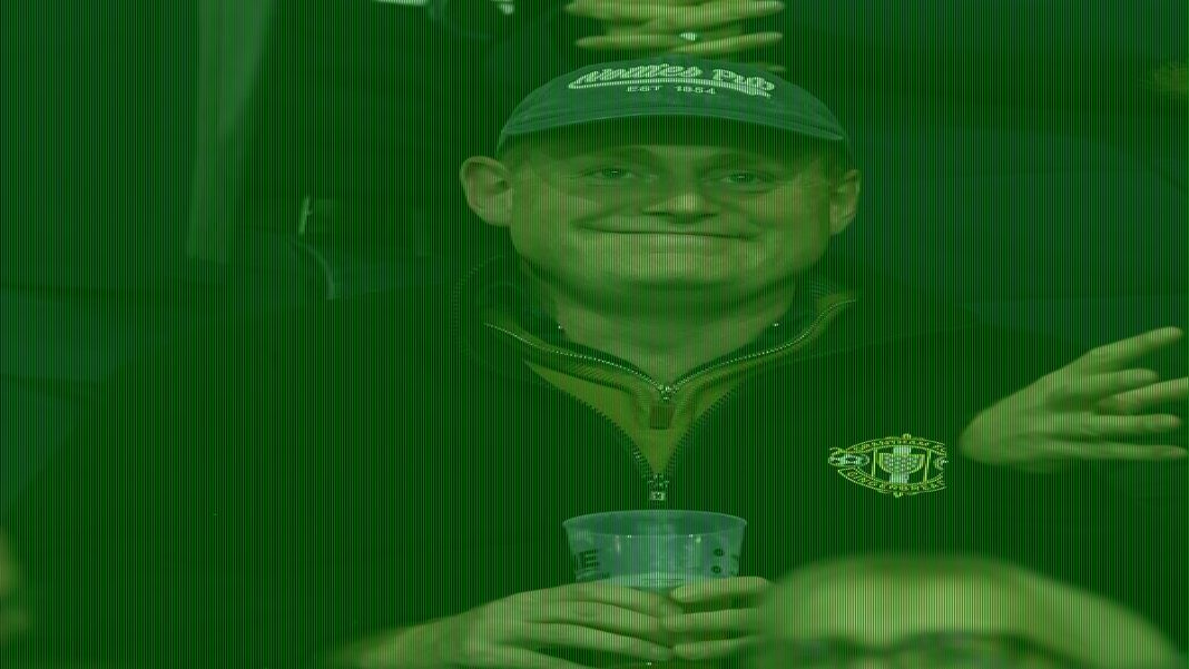 Harry booed by section of rugby fans on his first solo public outing