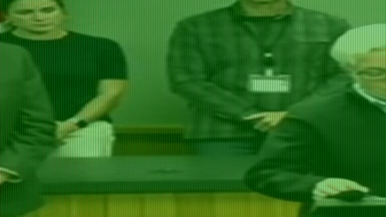 Oregon Citizen Chased Gunman Into School and Shot Him as Hero