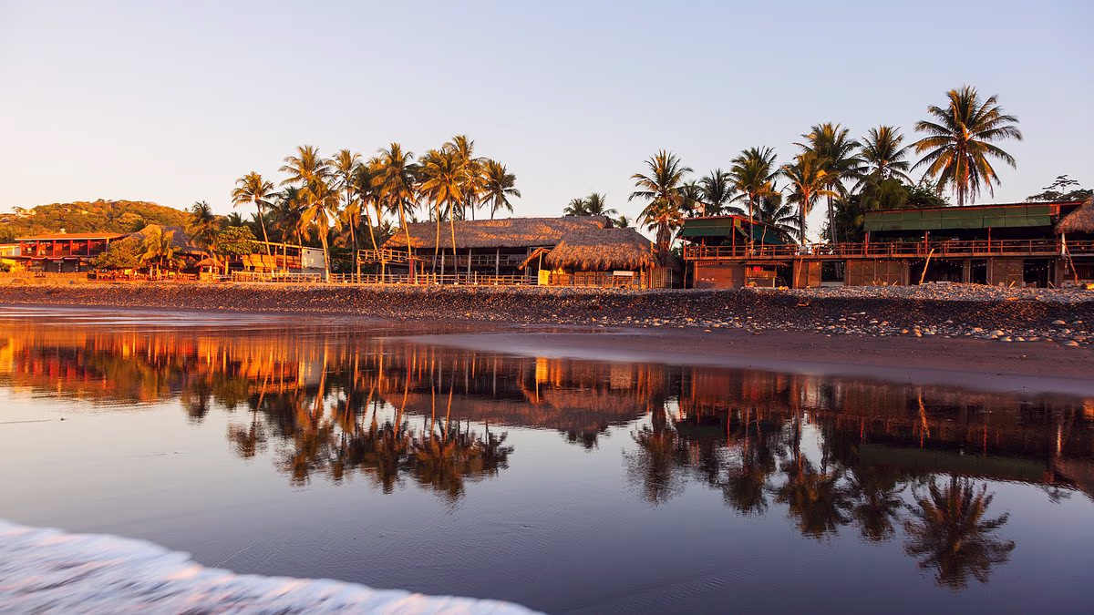 How El Salvador swapped gangs for margaritas and surf resorts