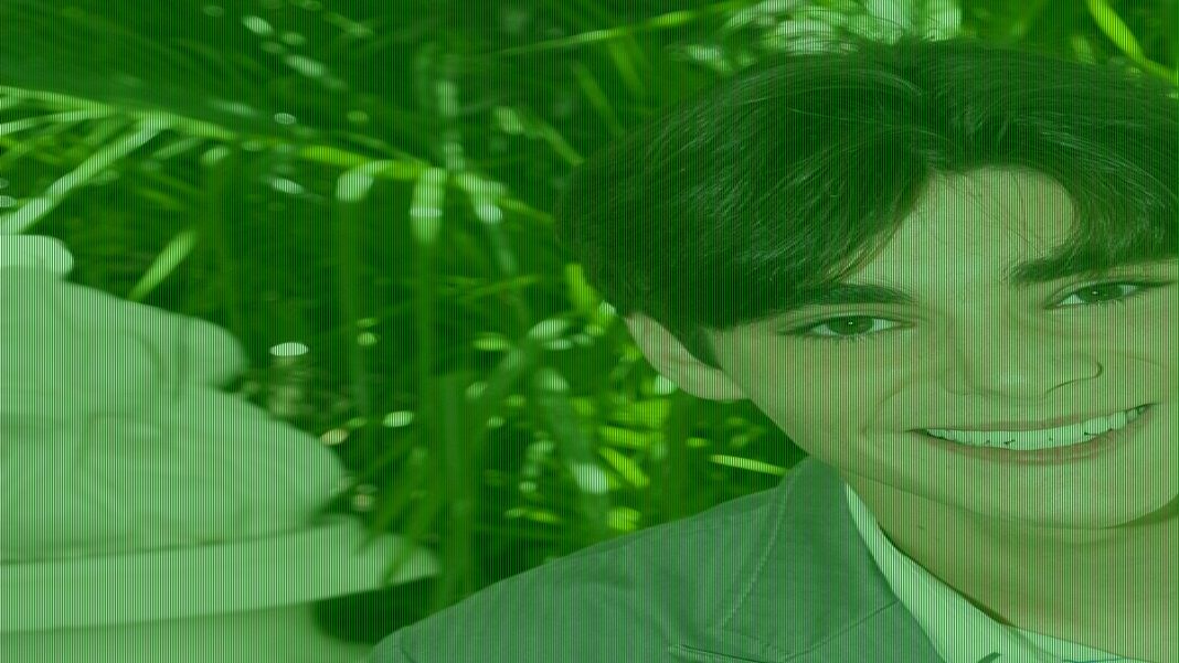 How RJ Mitte's tumultuous childhood led to disability advocacy