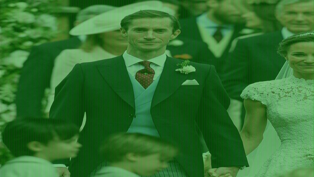 How posh is YOUR wedding - from the seating plans to the dress?