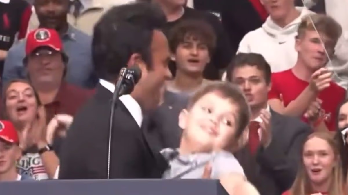 Humiliating moment Vivek Ramaswamy almost drops young boy
