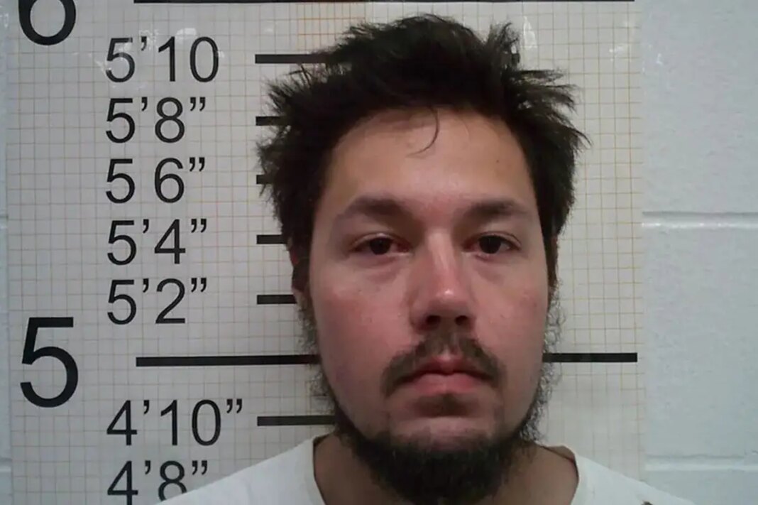 Iowa driver Andrew Darrick Tanaka shot at cars on I35 telling cops he had to kill people