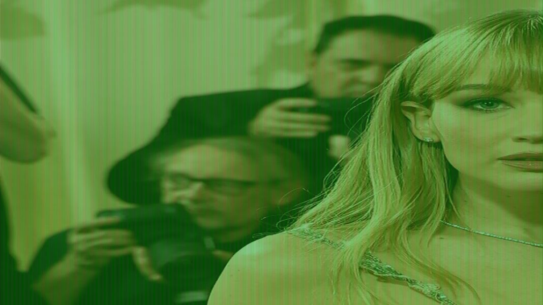 Jennifer Lawrence reveals plans a facelift, wants to be a 'sexy mom'
