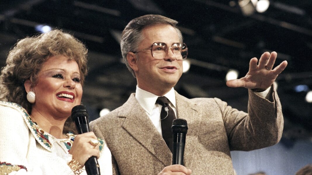 Jim Bakker dies: Televangelist brought down by scandal dies at 86