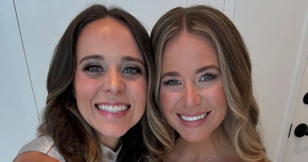 Jinger Duggar Recalls 'Weeping' When She Told Jana About Her Eating Disorder
