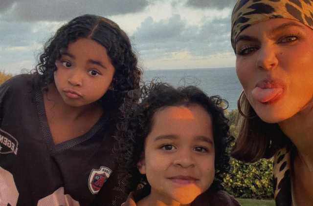 KHLOÉ KARDASHIAN REVEALS DAUGHTER WANTS HER TO HAVE ANOTHER BABY