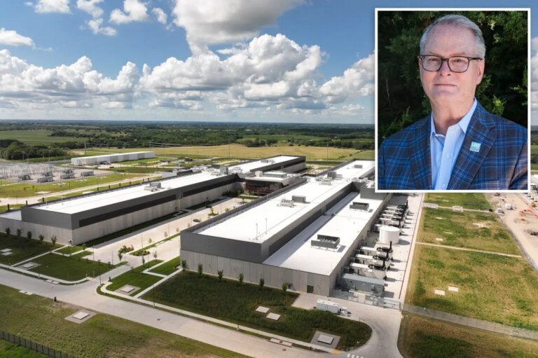Kansas Democrat Adam Hamilton, Who Made Millions on Big Tech Stocks, Pulls Back as AI Data Center Boom Accelerates