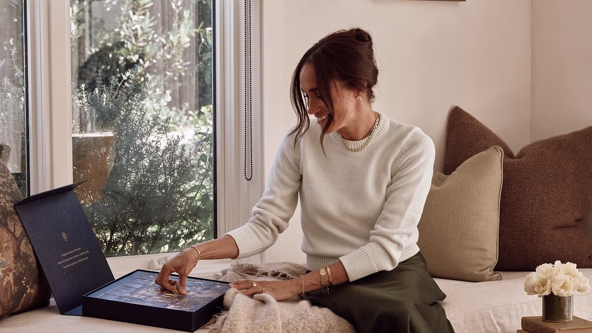 Meghan shows off three new jewellery pieces worth nearly $100,0000 