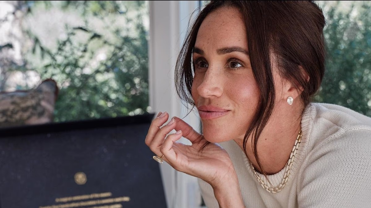 Meghan's fans 'terrorise' British priests in row over advent calendar