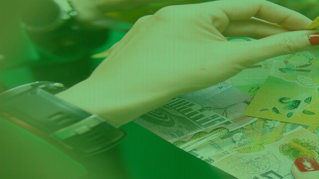 Millions of Aussies could claim up to $600 over an old debt