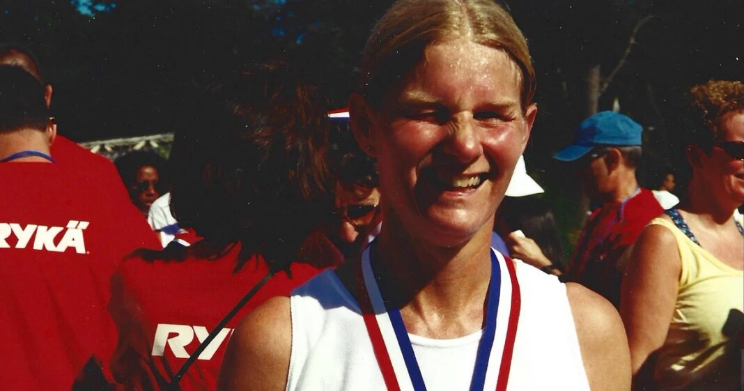 NYC Marathon volunteer has helped runners chase glory for 50 years