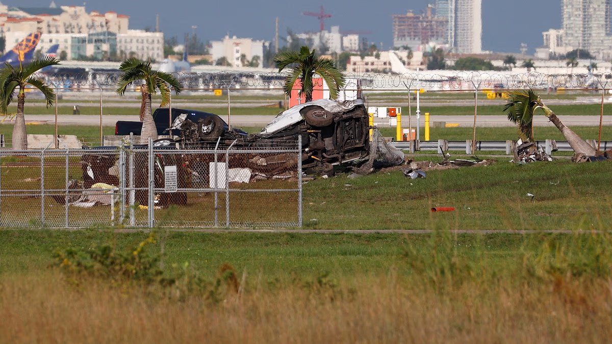 Pilots of fatal plane crash were given speed warnings, report says