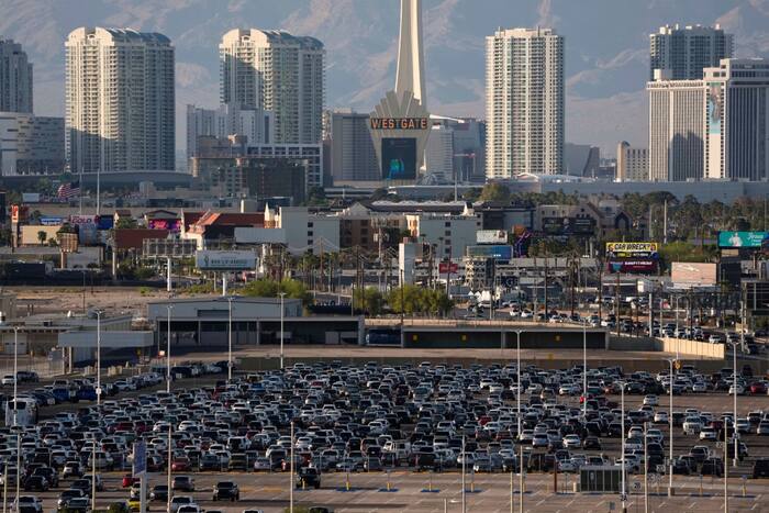 Private jet skids off runway, hits fence at Las Vegas airport