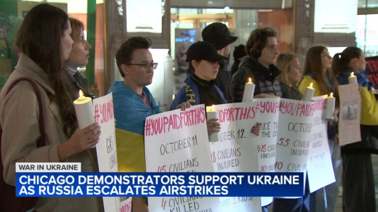 Chicago Protest Calls for U.S. Support as Russian Strikes Escalate