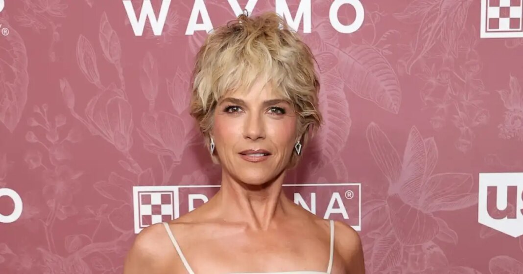 Selma Blair Fights Back Tears While Apologizing for Flight Incident