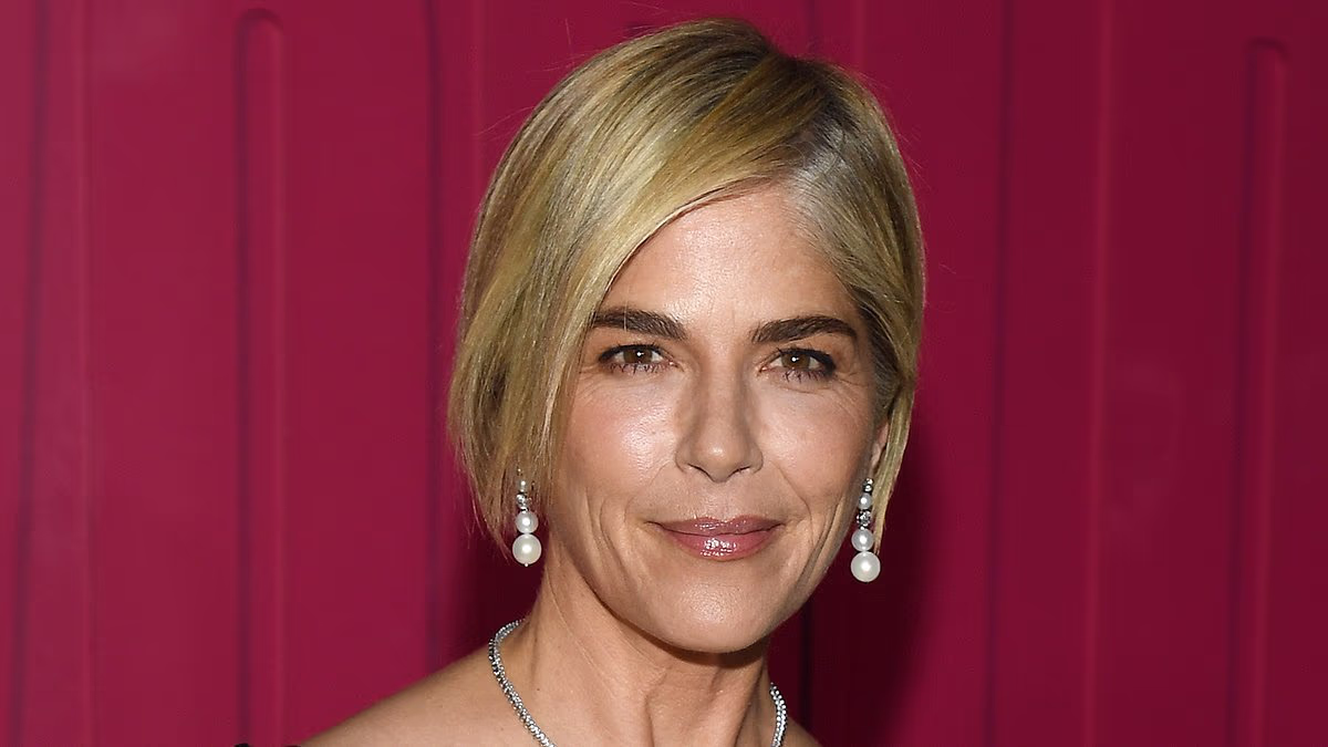 Selma Blair says anti-Islam comment 'erased' her Hollywood career