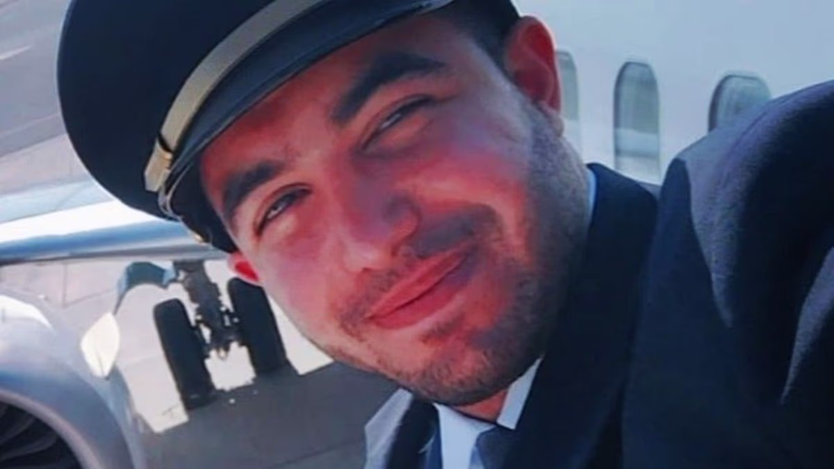 'Terrorist' pilot 'dreamed of crashing plane into Tel Aviv's airport'