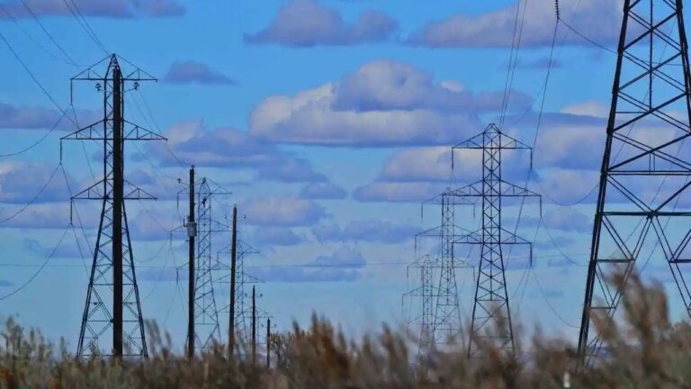 Trump Energy Department Issues Emergency Order to Prevent Blackouts in 13 States Amid Unusual October Heat