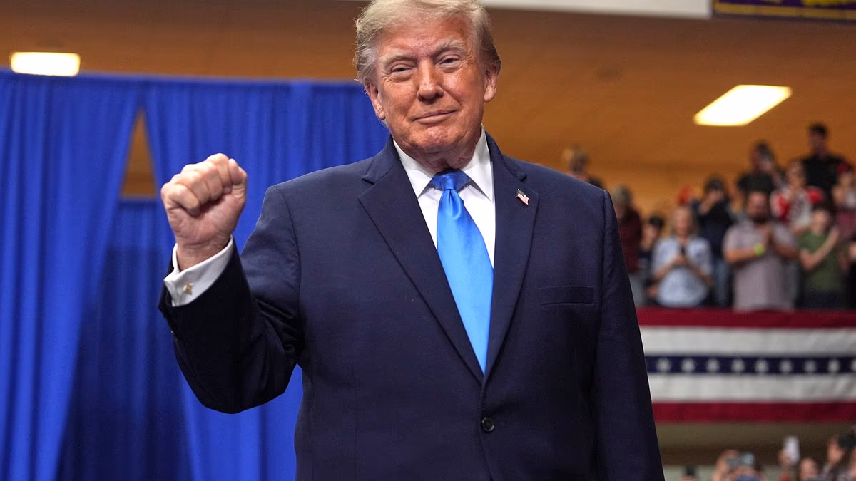 Trump curses as he brags about 'shoving it up the a**' of Democrats