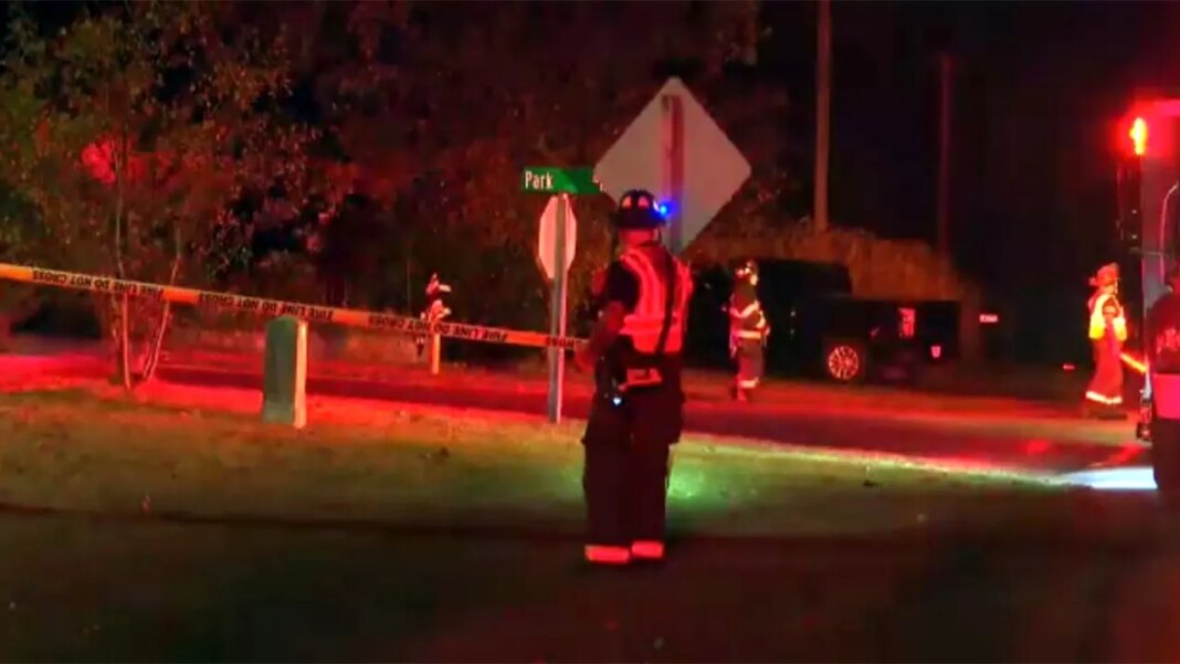 Wisconsin plane crash kills 5 adults, child as authorities probe final communications with air traffic control