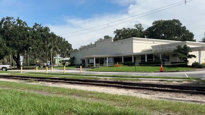 ‘If we get rid of this, what’s next?’ Eustis residents fight to save beloved waterfront Community Center